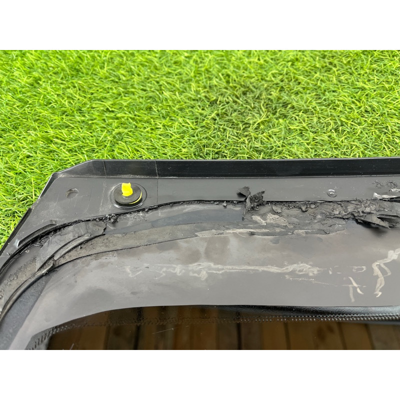 Форточка кузова (стекла и зеркала) Nissan Rogue T33 2023 1.5 KR15DDT 833006RR0A