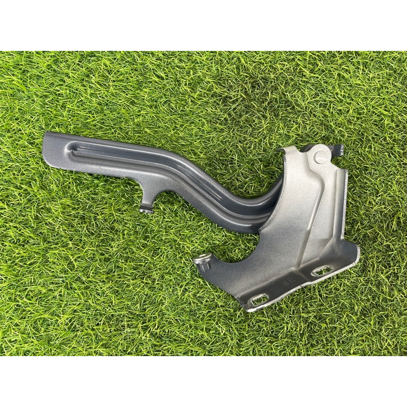 Петля капота (кузов и элементы) Nissan Rogue T33 2023 1.5 KR15DDT 654016RA0A