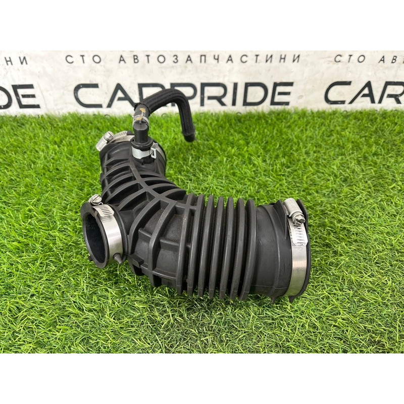 Патрубок воздушного фильтра (впускная система) Nissan Rogue T33 2023 1.5 KR15DDT 165786RC1B