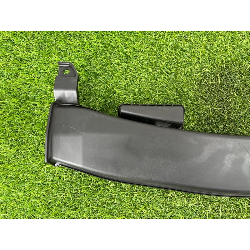 Воздухозаборник (впускная система) Nissan Rogue T33 2023 1.5 KR15DDT 165546RC1B