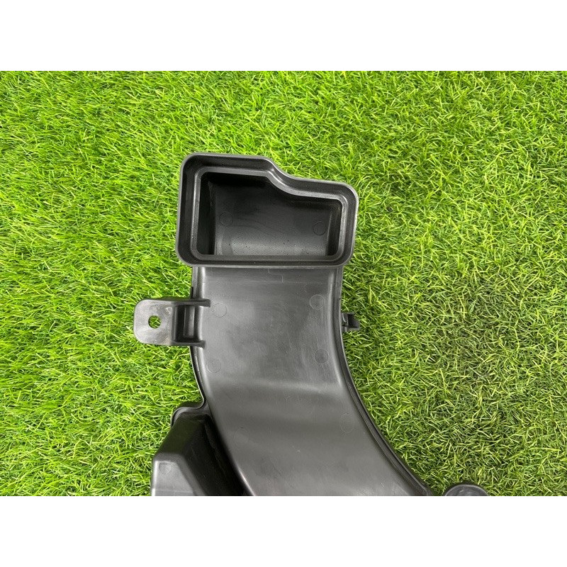 Воздухозаборник (впускная система) Nissan Rogue T33 2023 1.5 KR15DDT 165546RC1B