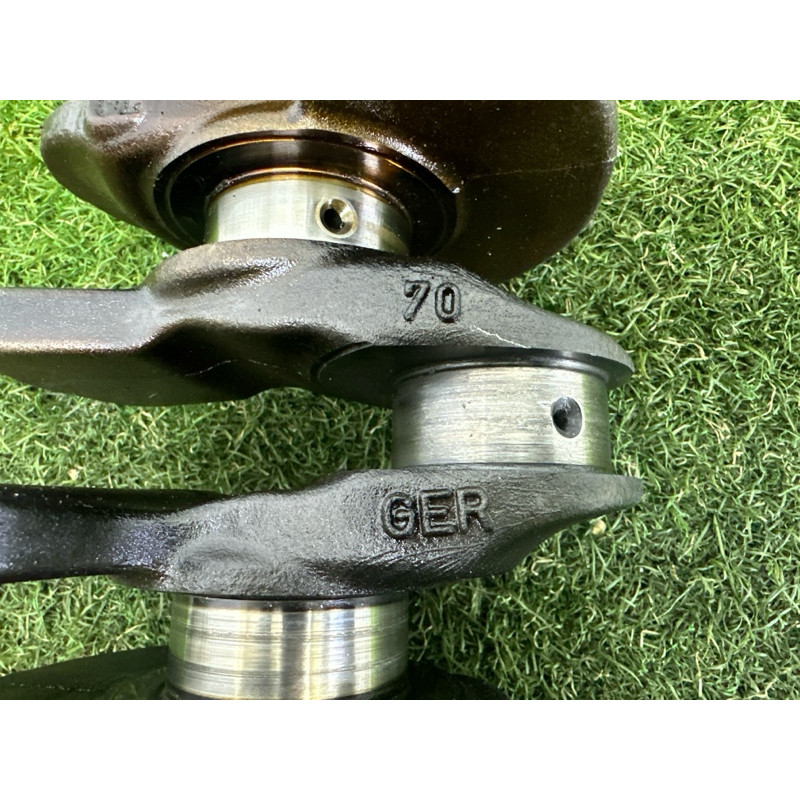 Коленвал (двигатель и элементы) AUDI A4 B9 2017 2.0 06L105101D