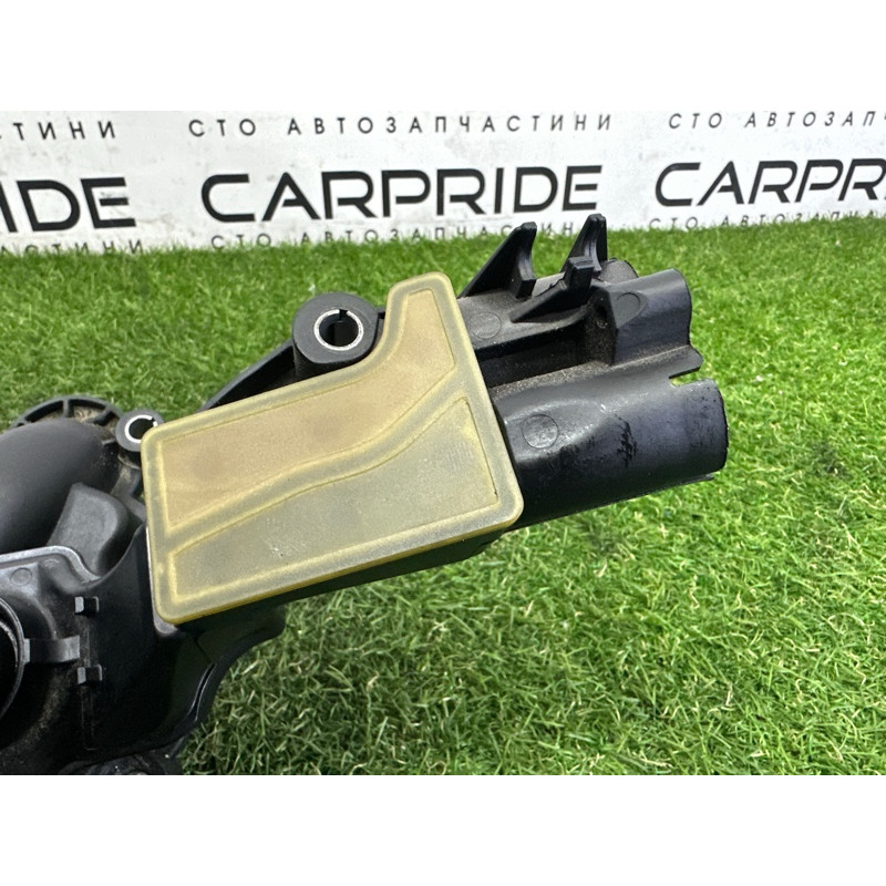 Маслоотделитель (двигатель и элементы) AUDI A7 4G 2012 3.0 CGXB 06E103547F