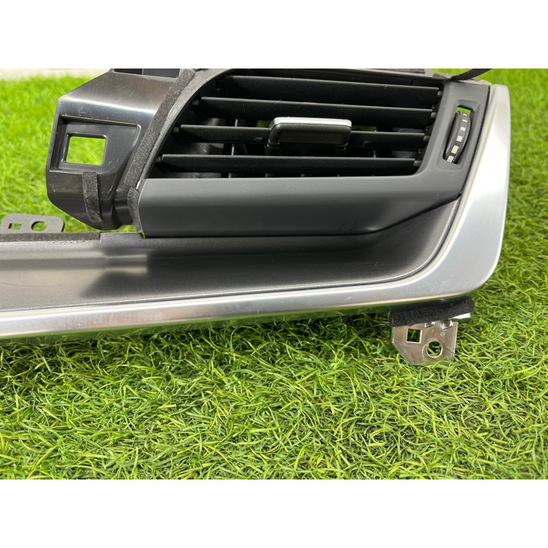 Дефлектор воздуховода (салон) Nissan Rogue T33 2023 1.5 KR15DDT 684116RR4A