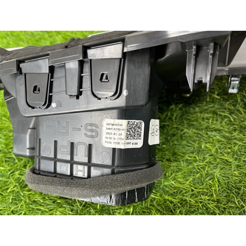 Дефлектор воздуховода (салон) Nissan Rogue T33 2023 1.5 KR15DDT 684116RR4A