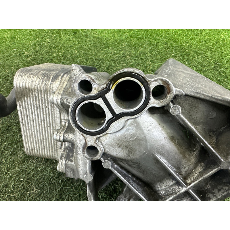 Корпус масляного фільтра (двигун та елементи) Volkswagen Touareg NF 2012 3.6 CGRA 03H115403T
