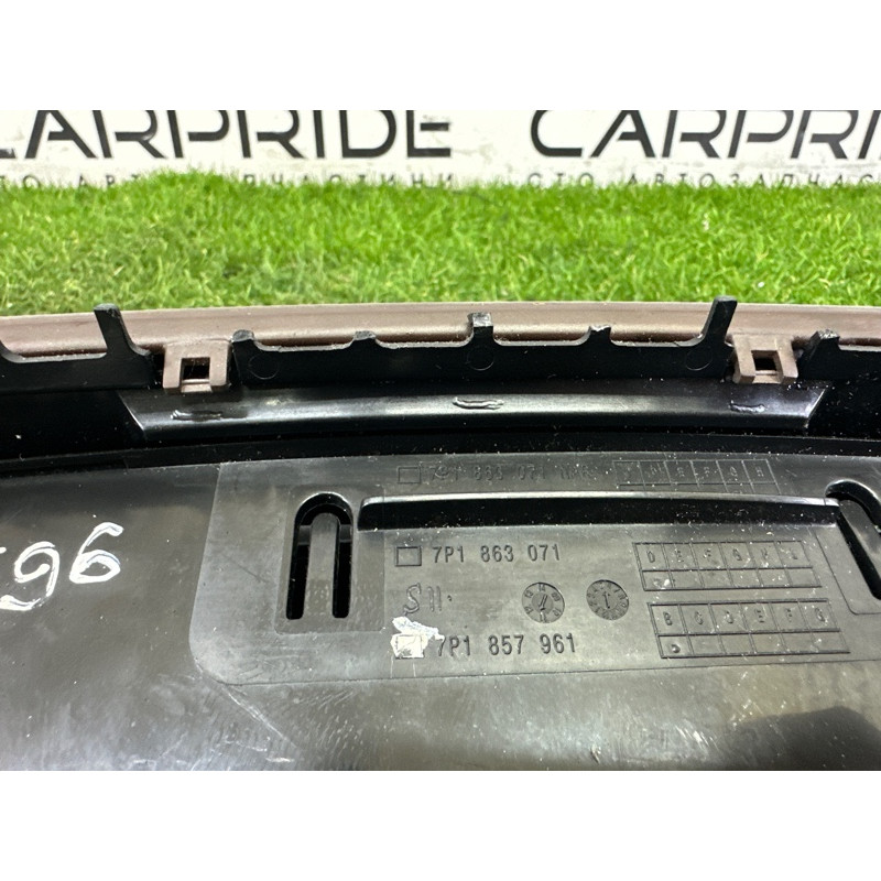 Попільничка (салон) Volkswagen Touareg NF 2012 3.6 CGRA 7P1857961B9B9