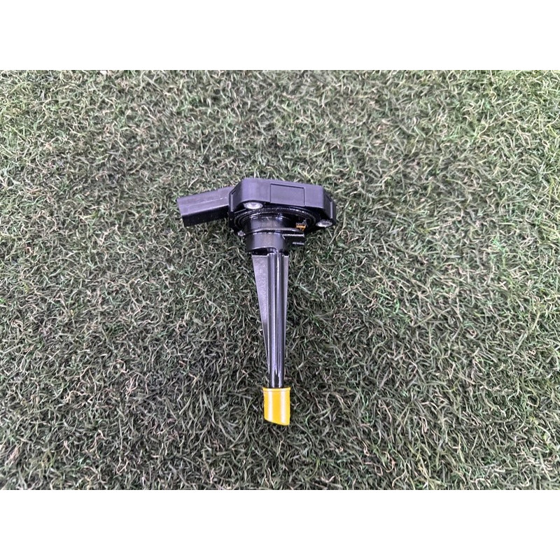 Датчик уровня масла (электрика двигателя) Volkswagen Touareg NF 2013 3.6 03L907660B