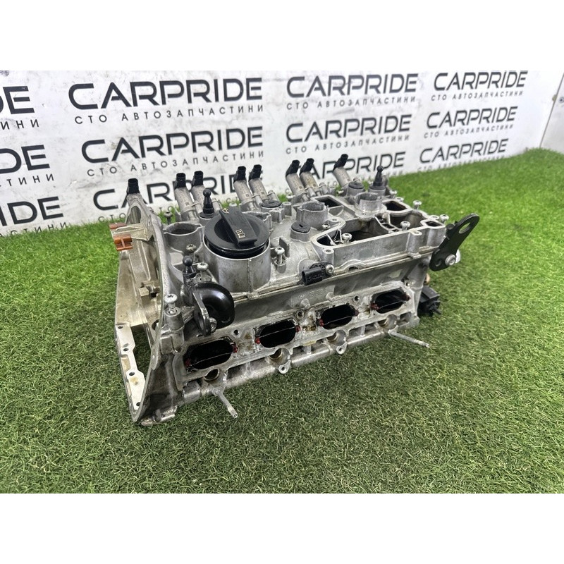 Головка блока цилиндров (двигатель и элементы) AUDI A4 B8 2012 2.0 CAEB 06H103064L