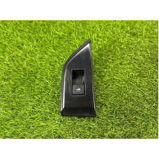 Кнопка стеклоподъемника