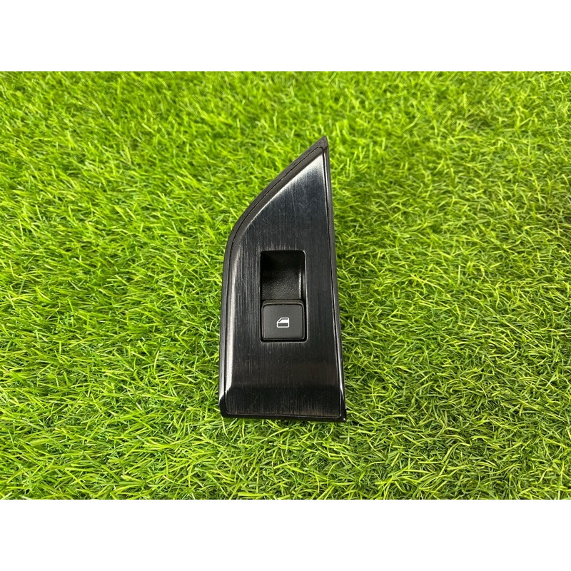 Кнопка стеклоподъемника (электрика / кнопки) Nissan Rogue T33 2023 1.5 KR15DDT 254116XJ0B