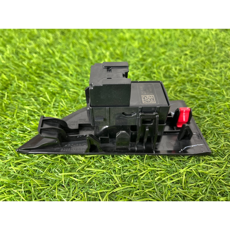 Кнопка стеклоподъемника (электрика / кнопки) Nissan Rogue T33 2023 1.5 KR15DDT 254116XJ0B