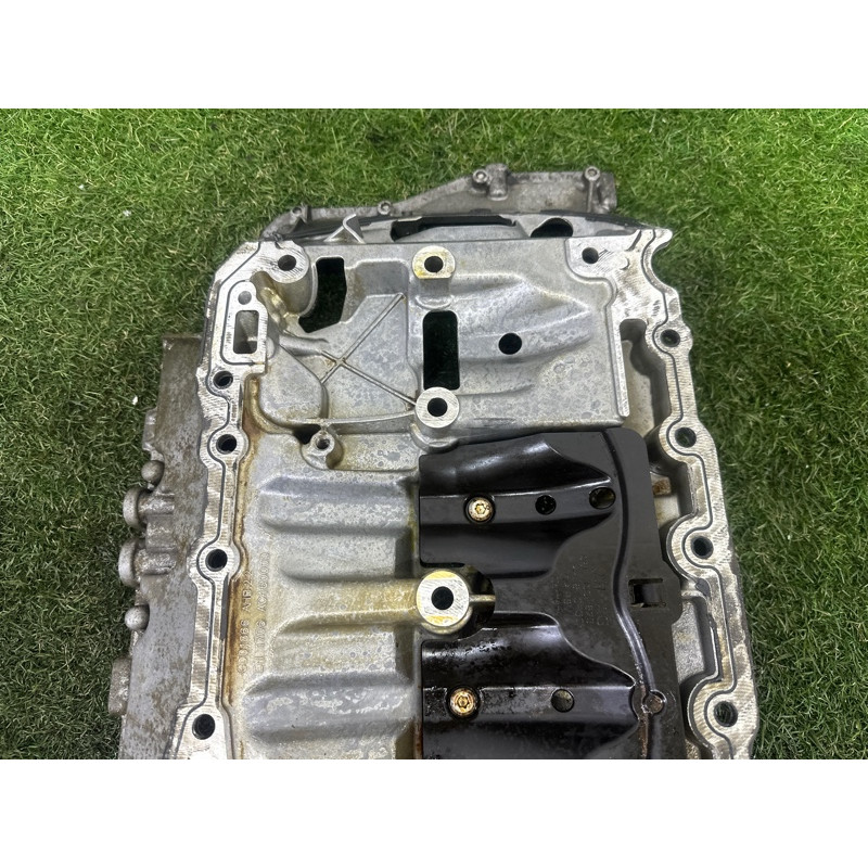 Полуподдон масляный (двигатель и элементы) AUDI A4 B9 2017 2.0 DBPA 06L103603AT