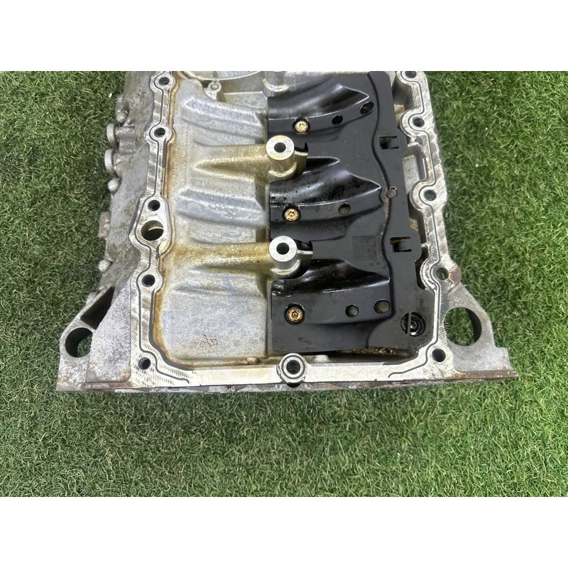 Полуподдон масляный (двигатель и элементы) AUDI A4 B9 2017 2.0 DBPA 06L103603AT