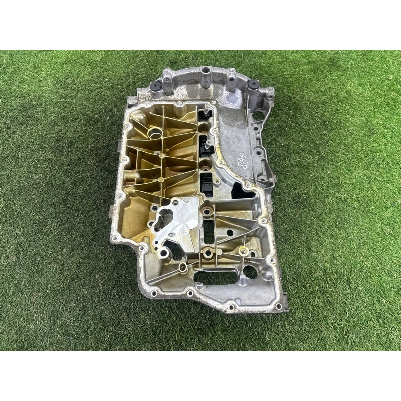 Полуподдон масляный (двигатель и элементы) AUDI A4 B9 2017 2.0 DBPA 06L103603AT