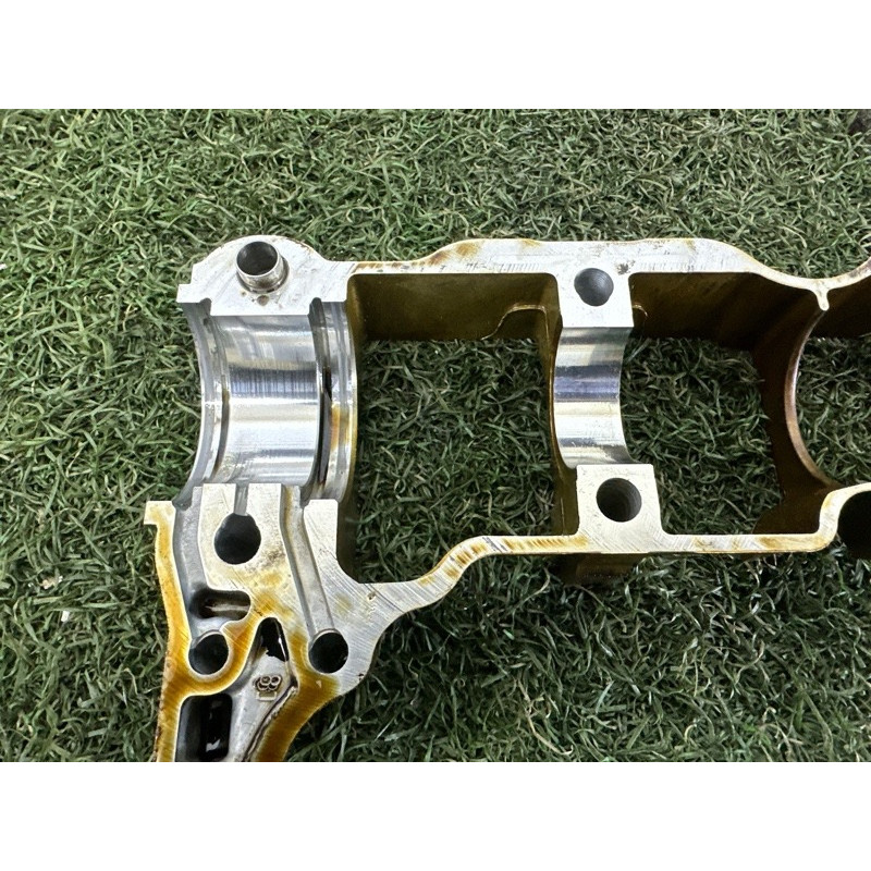 Опорний кронштейн розподільного валу (двигун та елементи) BMW 3-series E93 2008 3.0 N54 11127531224