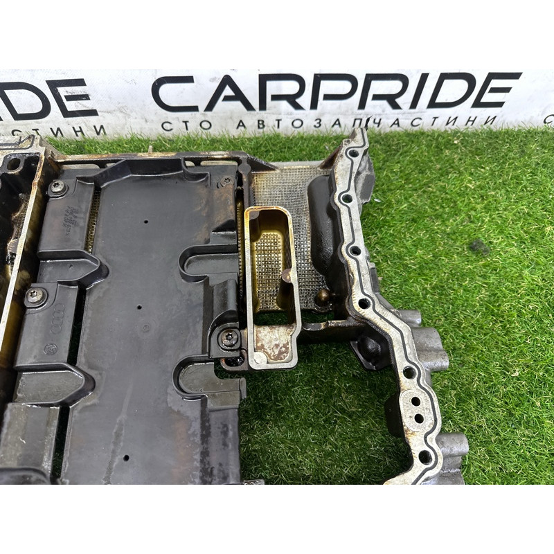Полуподдон масляный (двигатель и элементы) AUDI A7 4G 2012 3.0 CGXB 06E103601AN