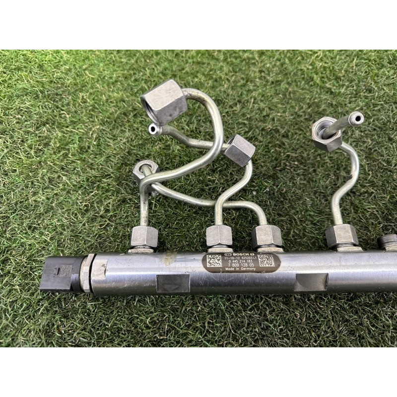 Паливна рампа (паливна система) BMW 5-series F10 2011 2.0 N47N 13537800601