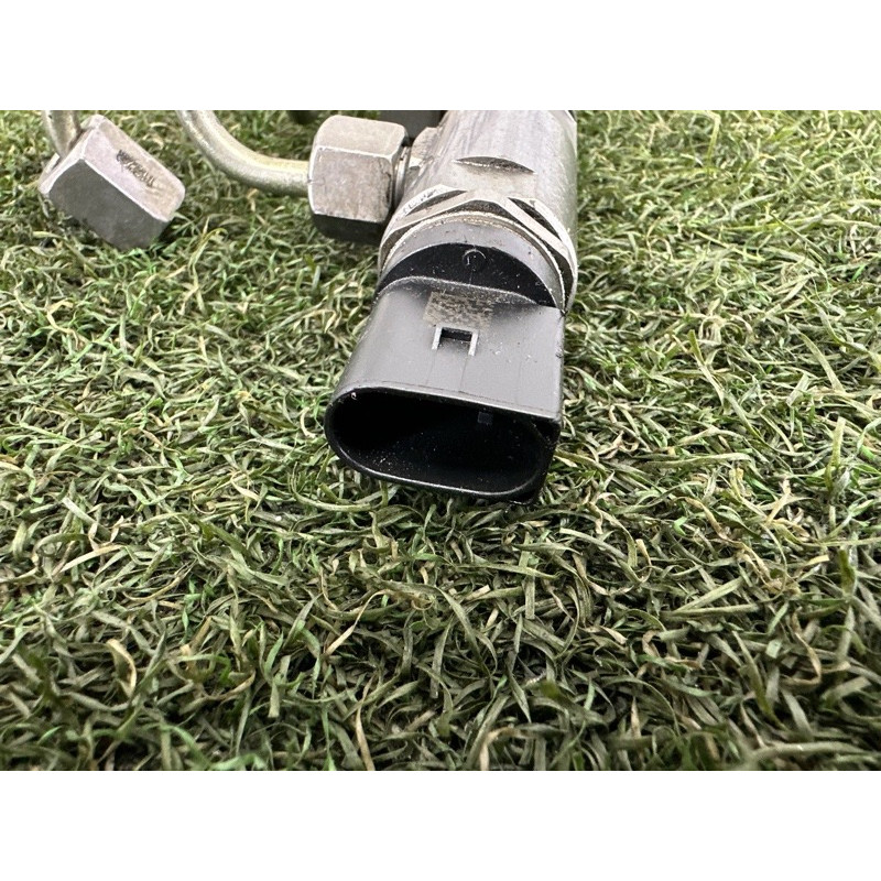 Паливна рампа (паливна система) BMW 5-series F10 2011 2.0 N47N 13537800601