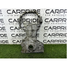 Крышка двигателя