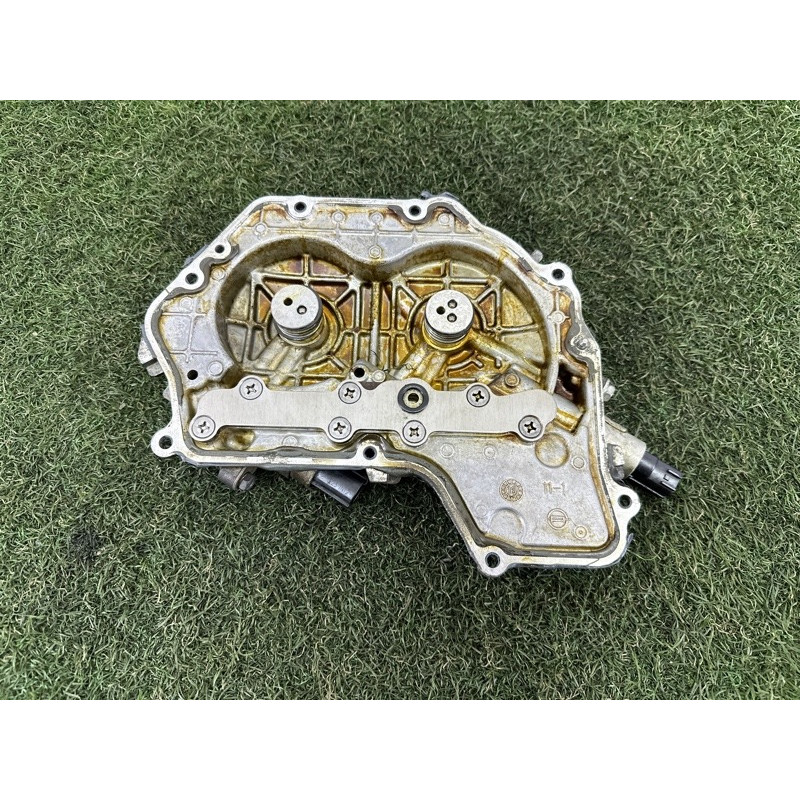 Крышка двигателя (двигатель и элементы) Nissan Rogue T32 2016 2.5 QR25DE 130413TA1A