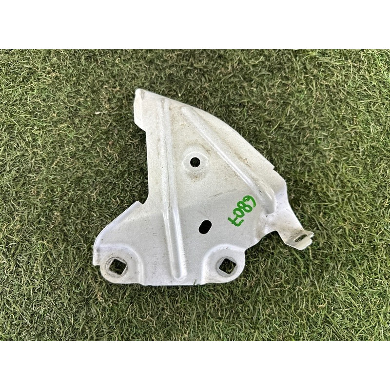 Крепление крыла (кузов и элементы) BMW X1 F48 2016 2.0 B46B20 41007427135