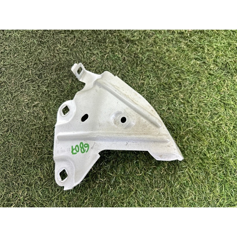 Крепление крыла (кузов и элементы) BMW X1 F48 2016 2.0 B46B20 41007427136