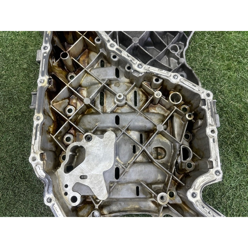 Полуподдон масляный (двигатель и элементы) AUDI A4 B8 2012 2.0 CAEB 06H103603AK