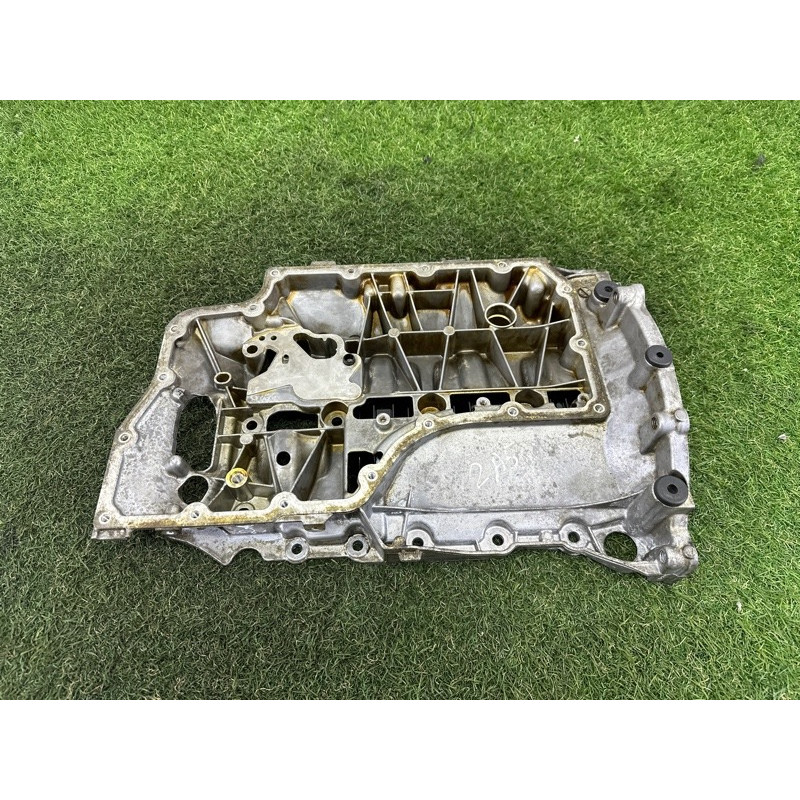 Полуподдон масляный (двигатель и элементы) AUDI A5 F5 2020 2.0 CYMC 06L103603AT