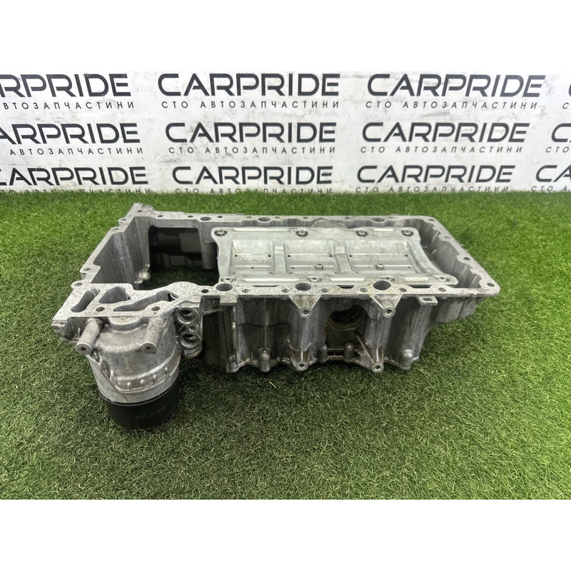 Полуподдон масляный (двигатель и элементы) BMW 7-series F02 2011 4.4 N63 11137621071