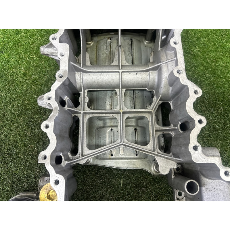 Полуподдон масляный (двигатель и элементы) BMW 7-series F02 2011 4.4 N63 11137621071