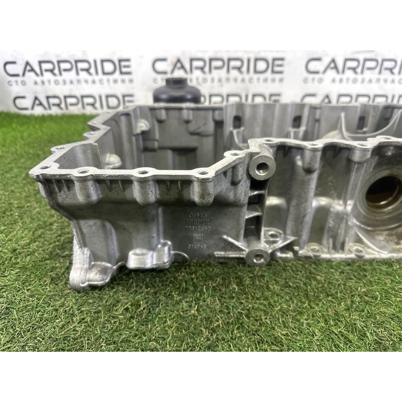 Полуподдон масляный (двигатель и элементы) BMW 7-series F02 2011 4.4 N63 11137621071