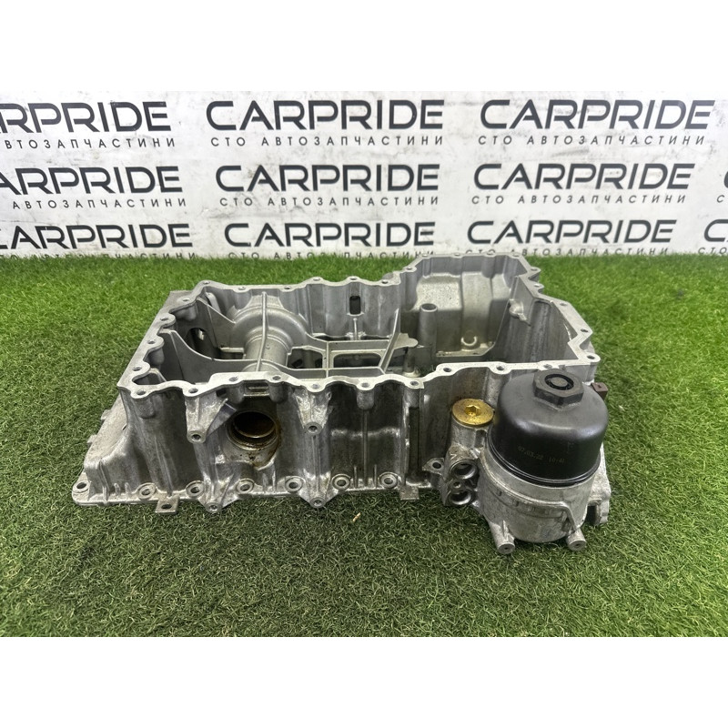 Полуподдон масляный (двигатель и элементы) BMW 7-series F02 2011 4.4 N63 11137621071