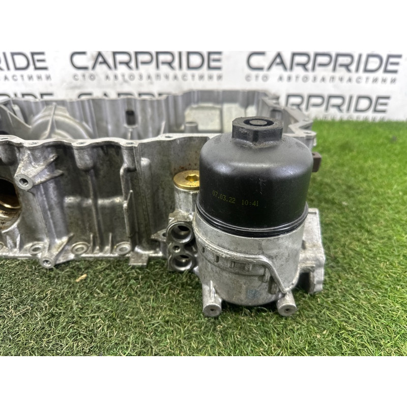 Полуподдон масляный (двигатель и элементы) BMW 7-series F02 2011 4.4 N63 11137621071