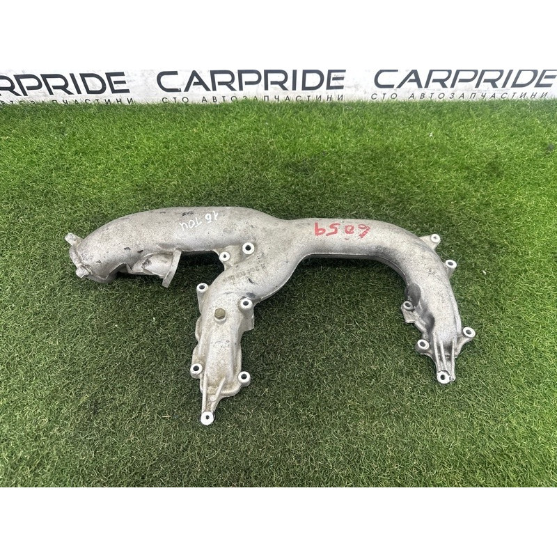 Впускний колектор (подача палива) Volkswagen Touareg NF 2012 3.0 TDI 059145762K