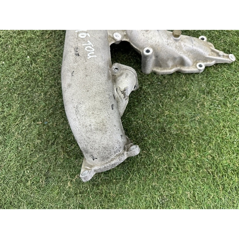 Впускний колектор (подача палива) Volkswagen Touareg NF 2012 3.0 TDI 059145762K