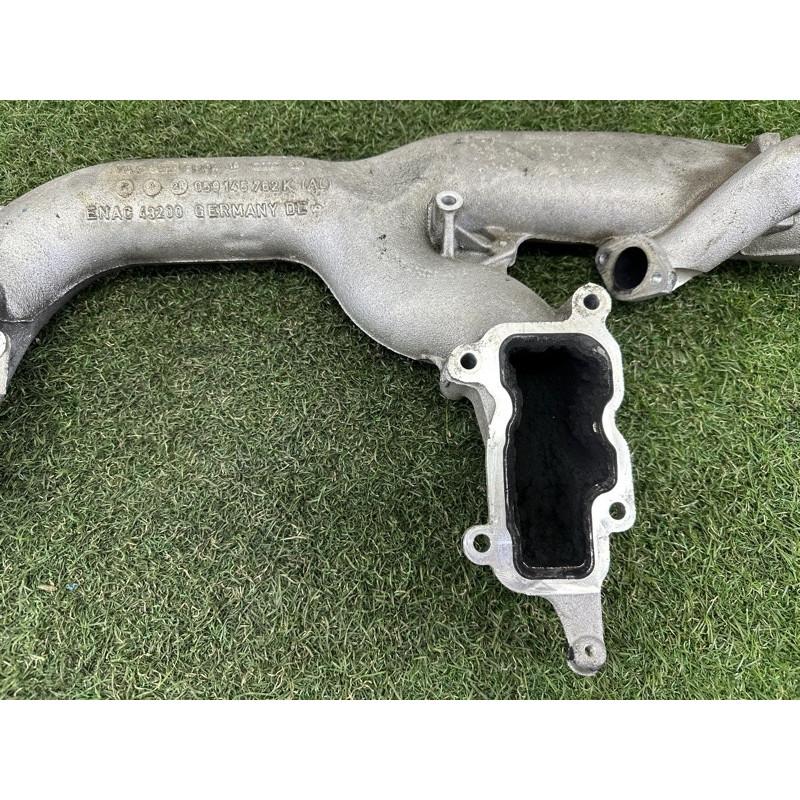 Впускний колектор (подача палива) Volkswagen Touareg NF 2012 3.0 TDI 059145762K