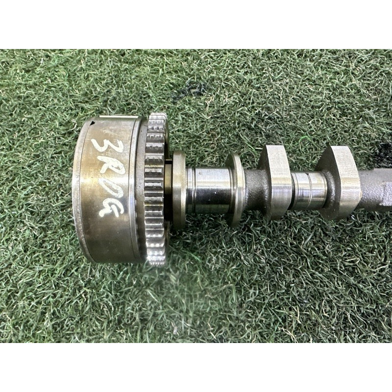 Распредвал выпускной (двигатель и элементы) Nissan Rogue T32 2016 2.5 QR25DE 130203TA1C