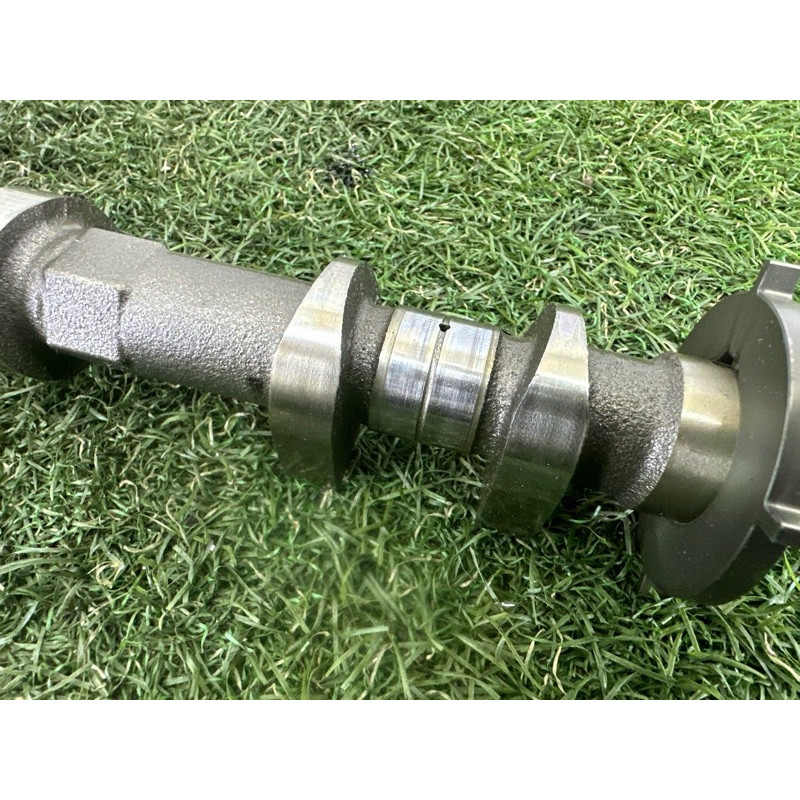 Распредвал выпускной (двигатель и элементы) Nissan Rogue T32 2016 2.5 QR25DE 130203TA1C