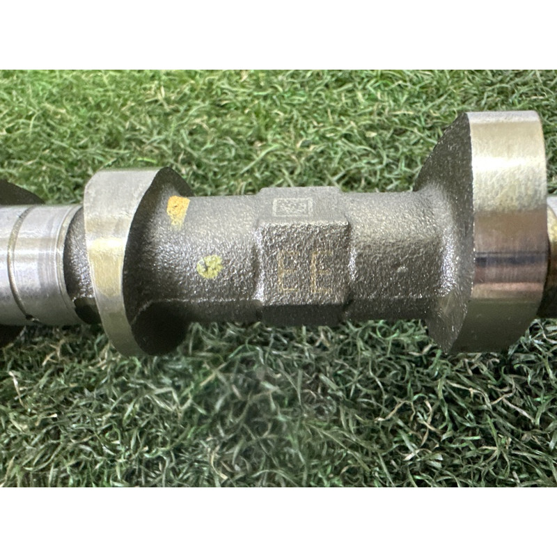 Распредвал выпускной (двигатель и элементы) Nissan Rogue T32 2016 2.5 QR25DE 130203TA1C