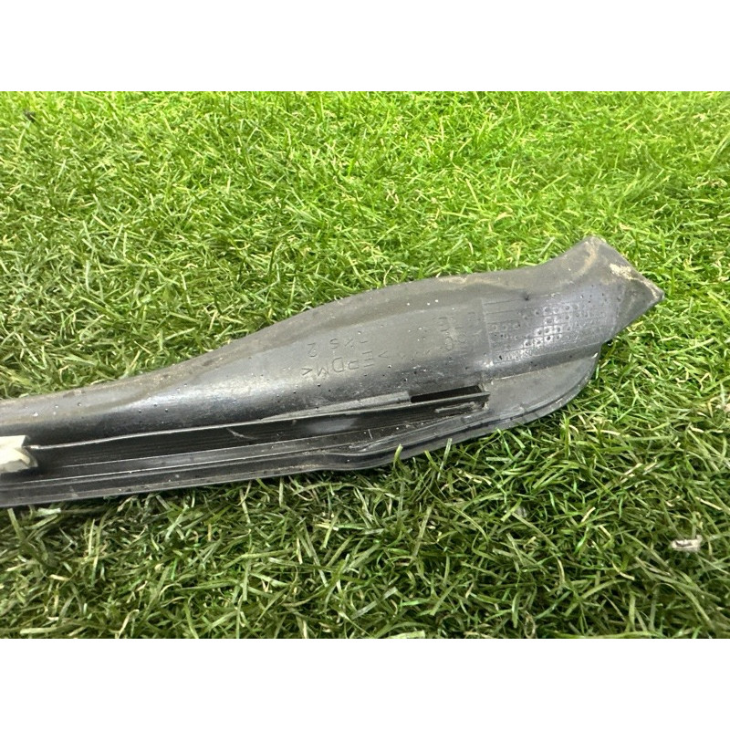 Молдинг лобового скла (кузов і елементи) BMW X3 F25 2012 3.0 51317286179