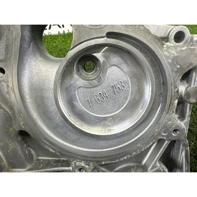 Передняя крышка мотора (двигатель и элементы) BMW 7-series F02 2011 4.4 N63 11148483806