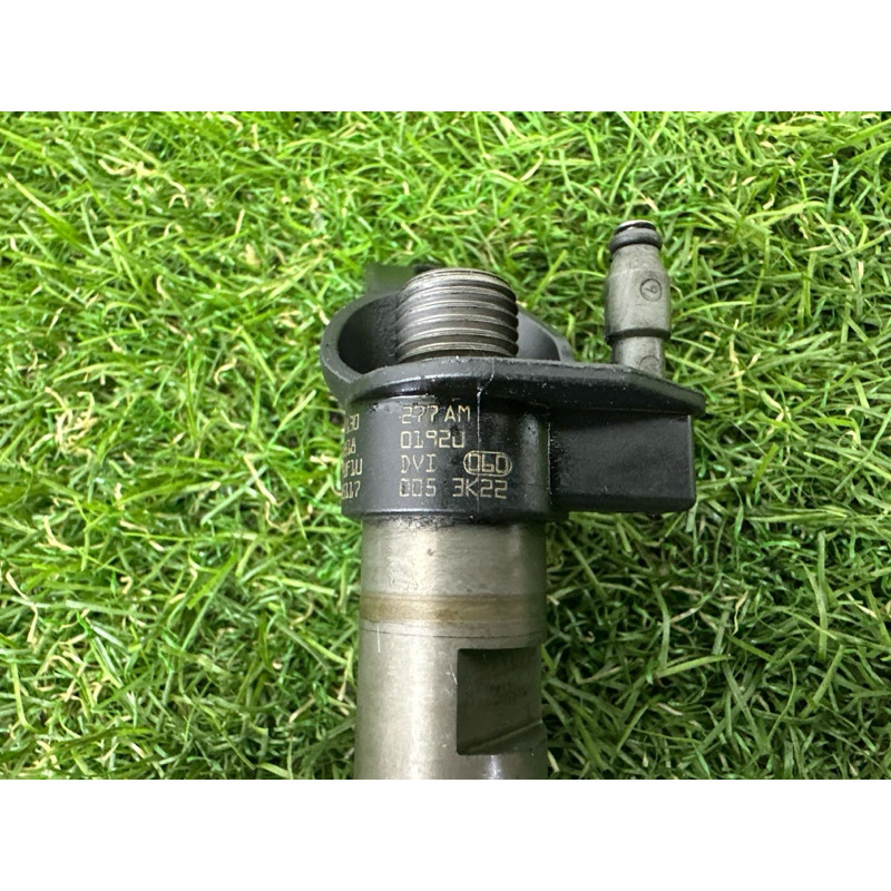 Форсунка топливная (топливная система) AUDI Q7 4L 2011 3.0 CATA 059130277AM