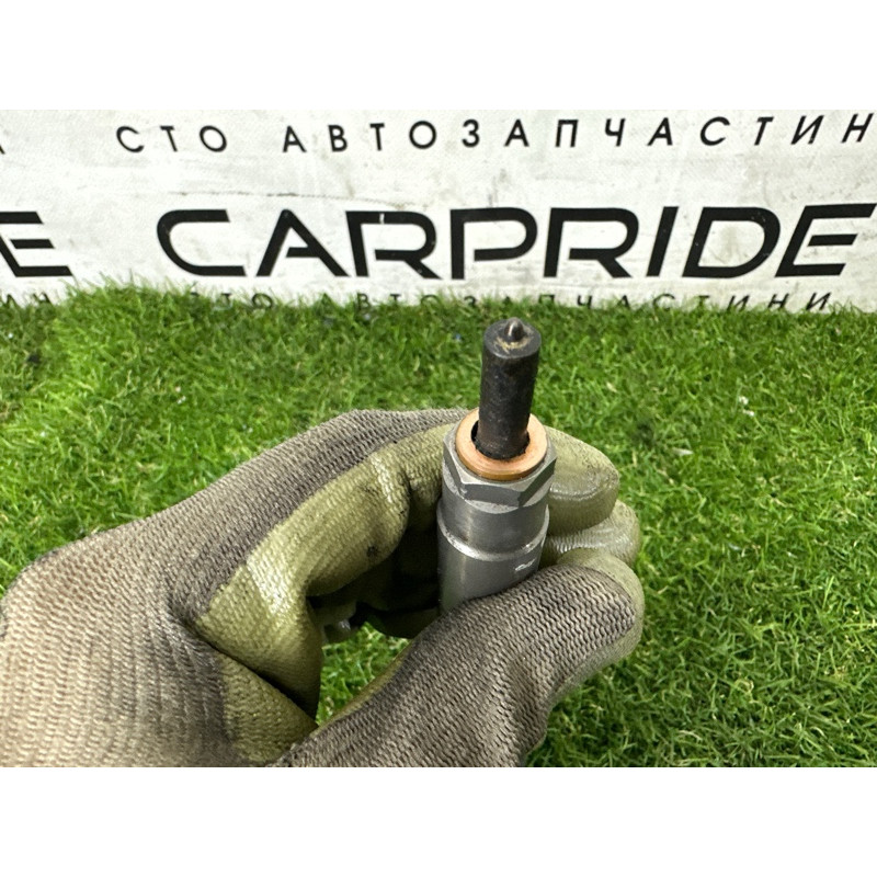 Форсунка топливная (топливная система) AUDI Q7 4L 2011 3.0 CATA 059130277AM