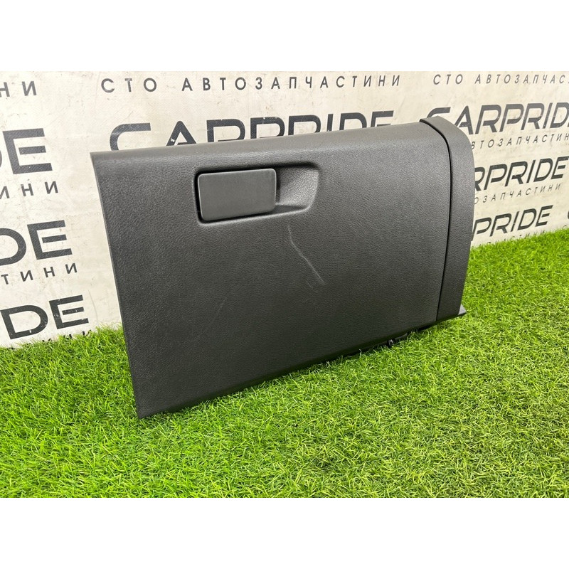 Бардачок (салон) Nissan Rogue T33 2023 1.5 KR15DDT 681026RR1A