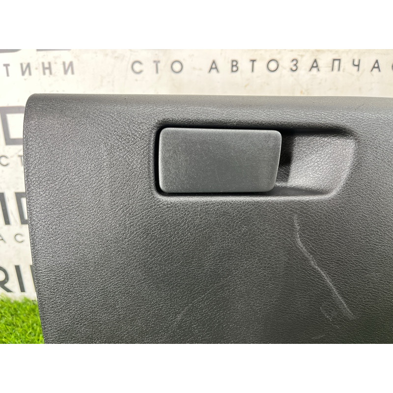 Бардачок (салон) Nissan Rogue T33 2023 1.5 KR15DDT 681026RR1A