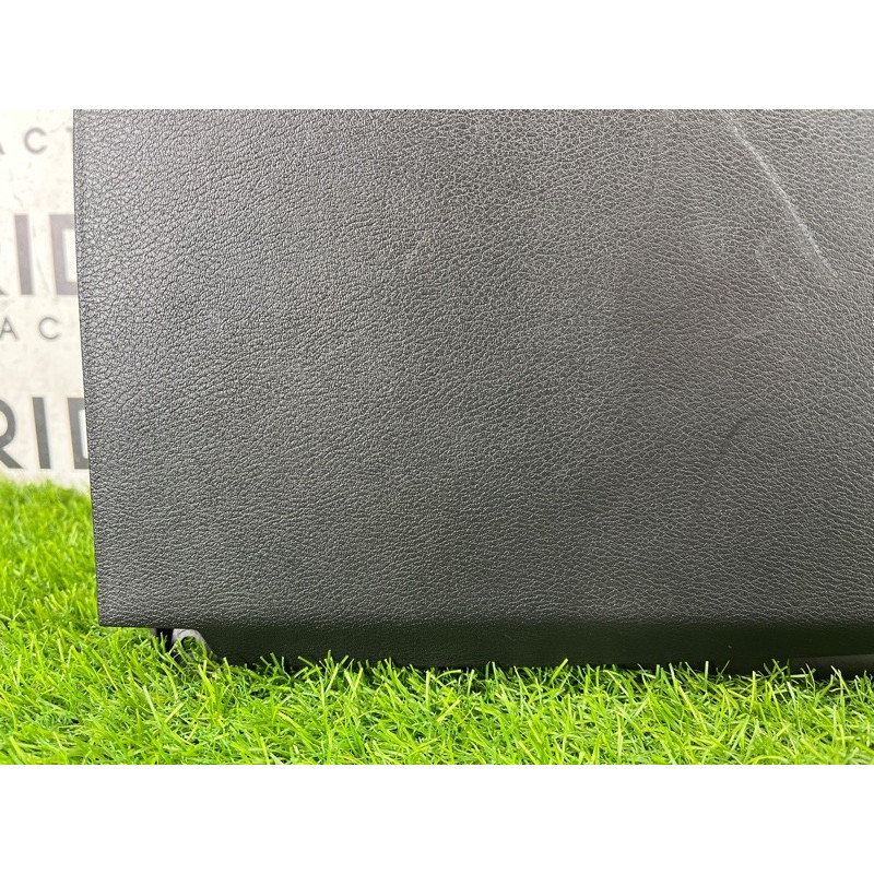 Бардачок (салон) Nissan Rogue T33 2023 1.5 KR15DDT 681026RR1A