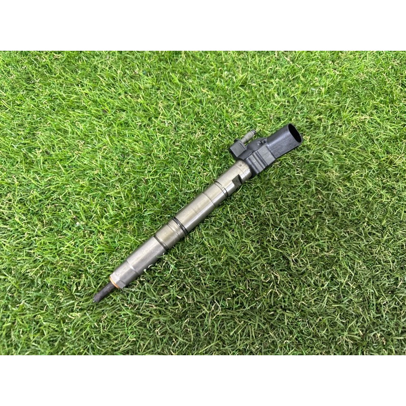 Форсунка топливная (топливная система) AUDI Q7 4L 2011 3.0 CATA 059130277AM