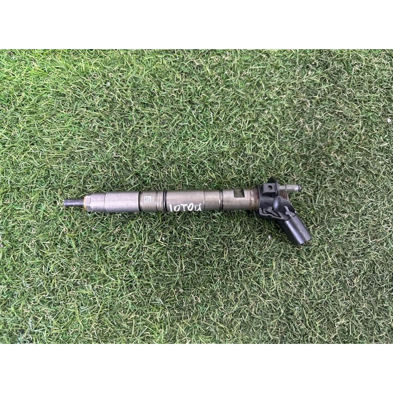 Форсунка топливная (топливная система) Volkswagen Touareg NF 2011 3.0 TDI 059130277AM