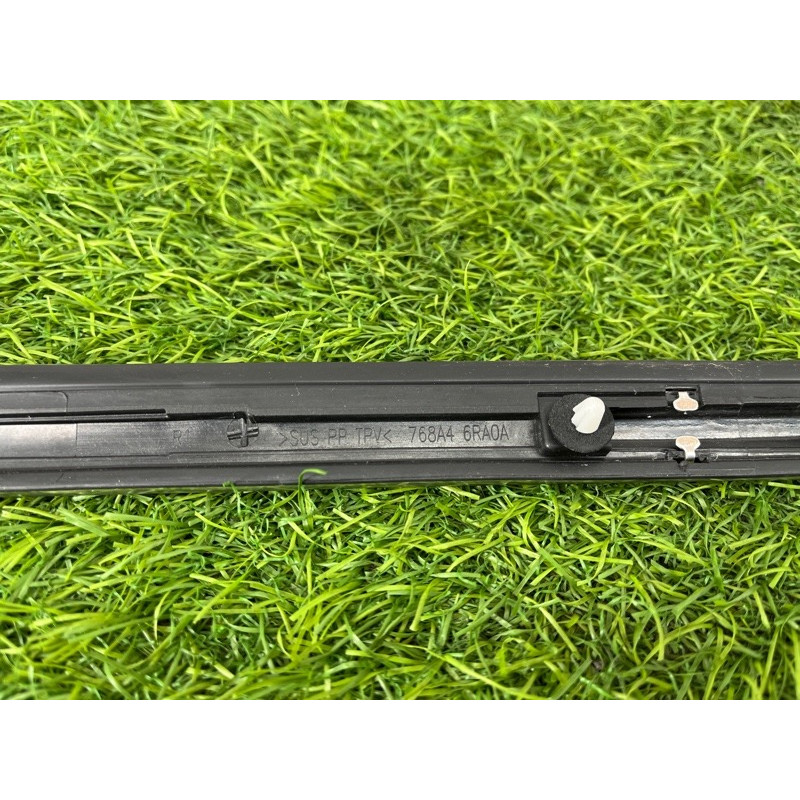 Накладка форточки (кузов и элементы) Nissan Rogue T33 2023 1.5 KR15DDT 768A46RA0A